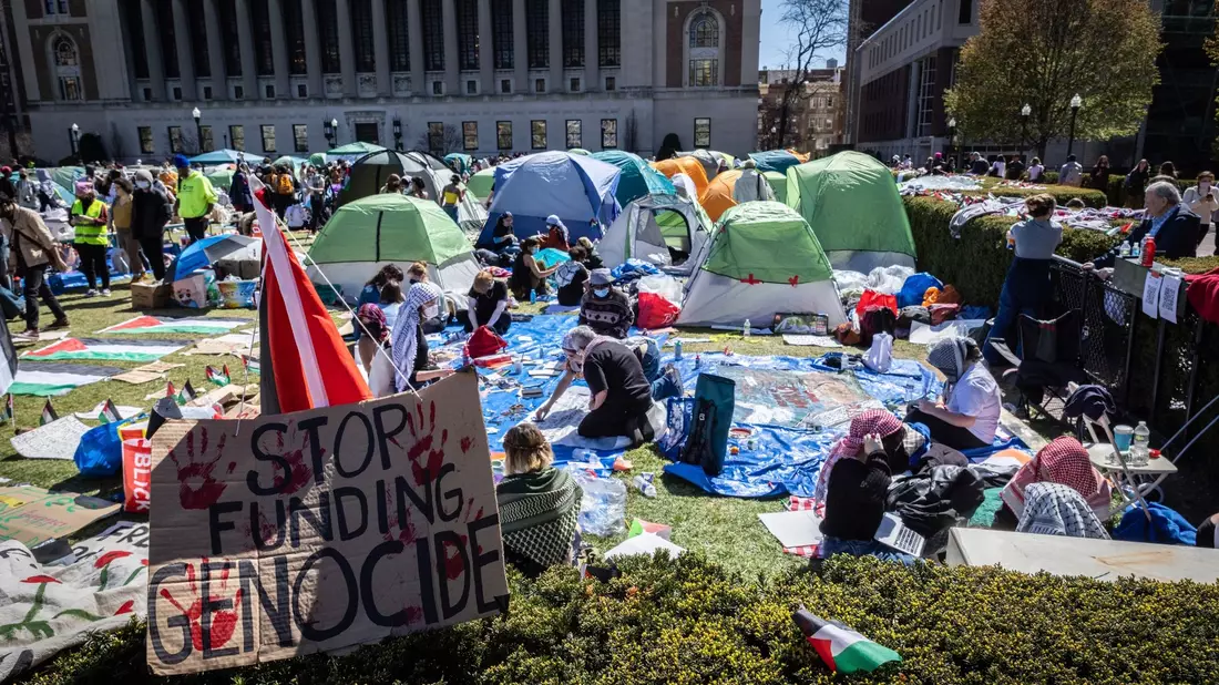 An der Columbia University in New York haben pro-palästinensische Demonstranten ein Zeltlager errichtet. - Bild: Stefan Jeremiah/AP/dpa