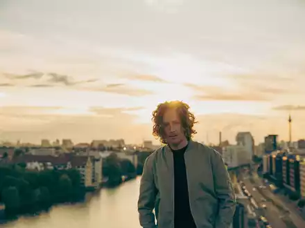 17. Bedburger MusikMeile mit Headliner Michael Schulte am 7. September 2024 / Über 15 Bands auf neun Bühnen / Cover-Bühne mit Tribute-Bands von Pink und Udo Lindenberg / Auch Mo-Torres wieder mit dabei - Foto: presseportal.de