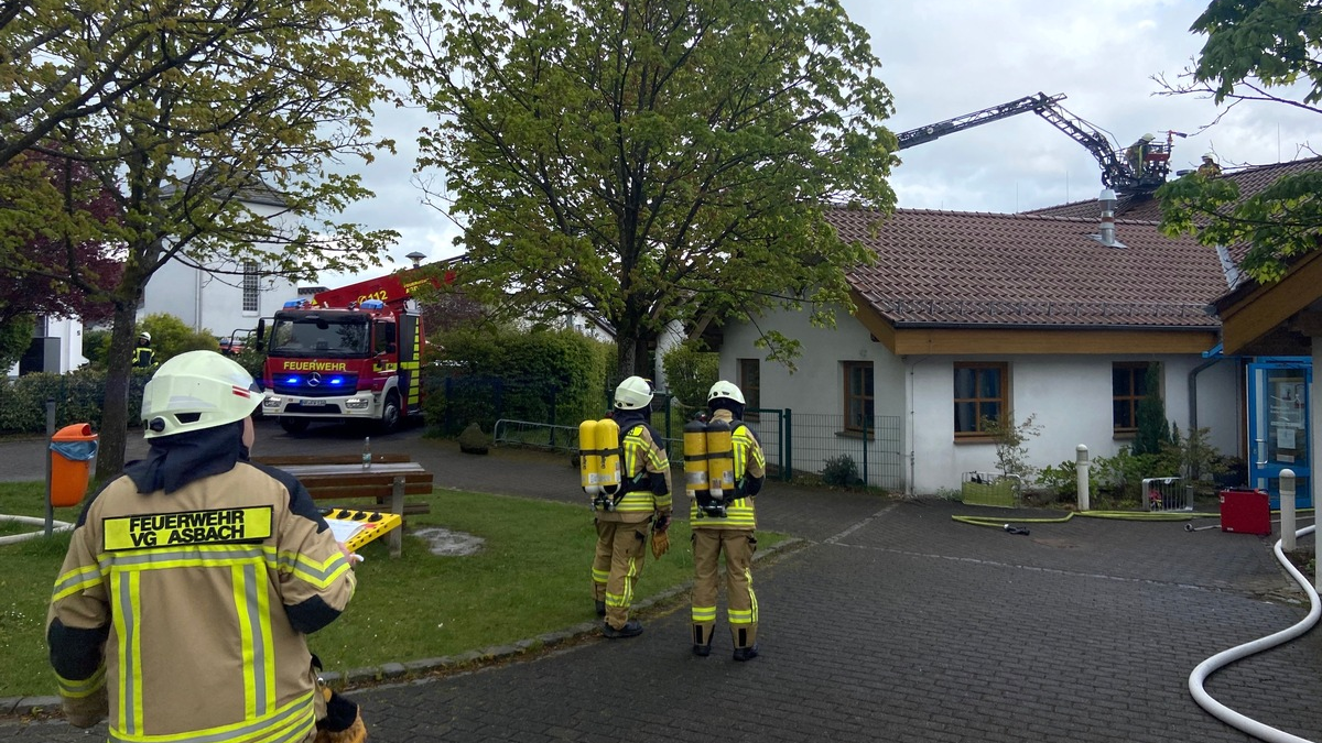FW VG Asbach: Brand im Kindergarten Asbach - Foto: presseportal.de