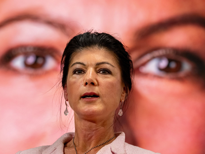 Sahra Wagenknecht ist das Gesicht ihrer jungen Partei BSW - vor allem im Wahlkampf (Archivbild). - Foto: Fabian Sommer/dpa
