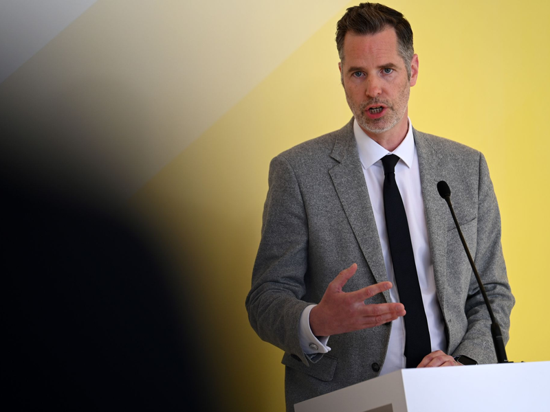 «Wir werden uns mit aller Kraft dafür einsetzen, die europäische Chatkontrolle zu verhindern»: FDP-Fraktionschef Christian Dürr. - Foto: Jessica Lichetzki/dpa