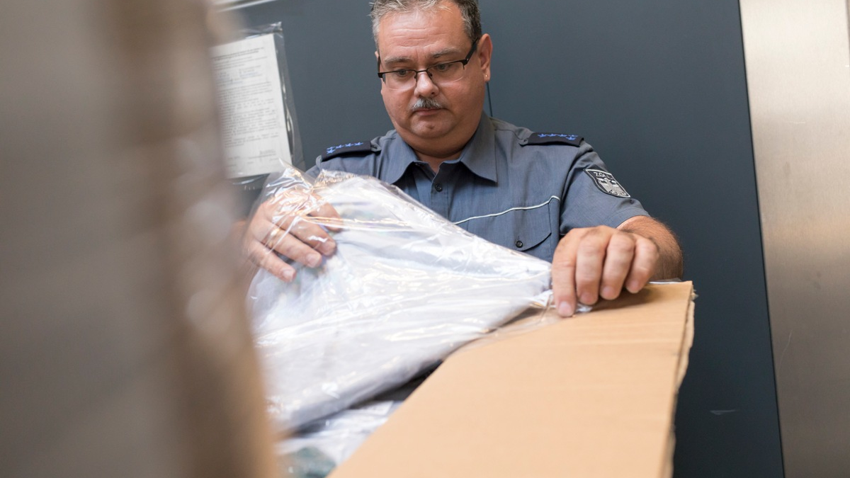 HZA-M: Welttag des geistigen Eigentums am 26. April 2024 - Der Zoll leistet einen wichtigen Beitrag zum Schutz der Bürgerinnen und Bürger - Foto: presseportal.de