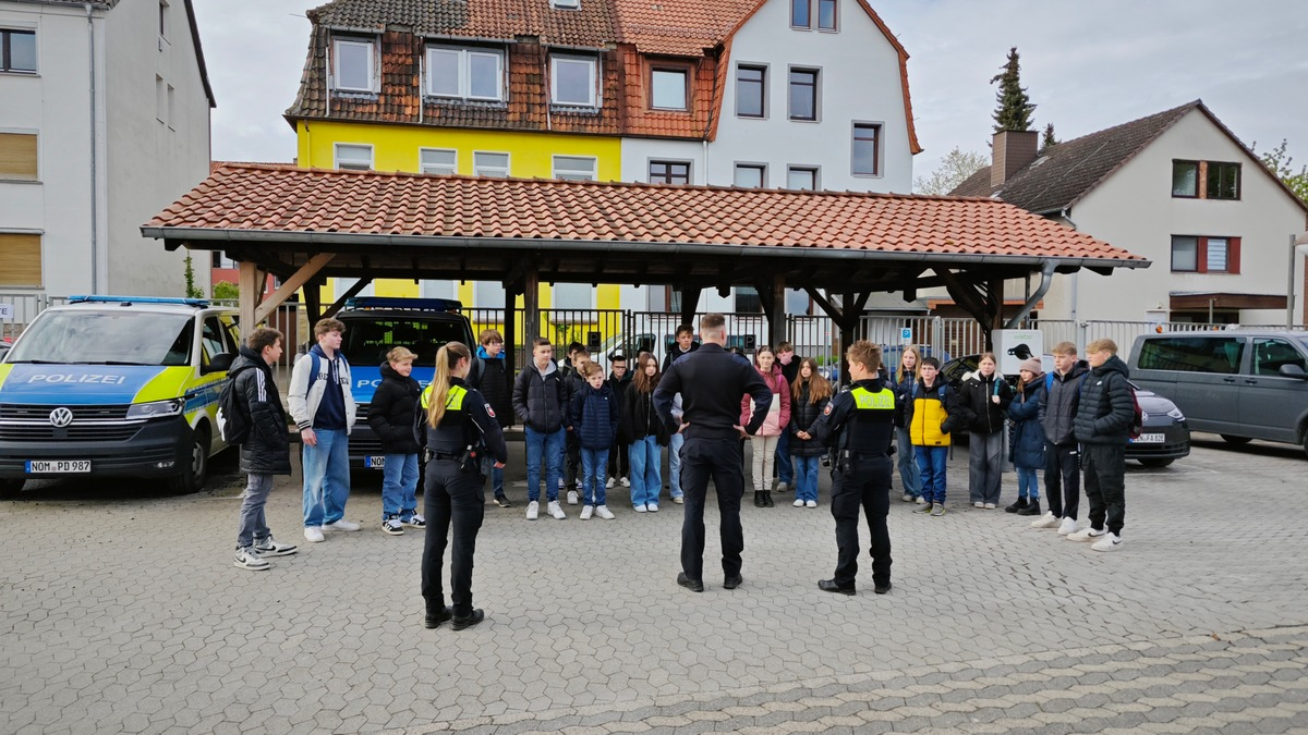 POL-NOM: Zukunftstag bei der Polizei erlebt - Foto: presseportal.de