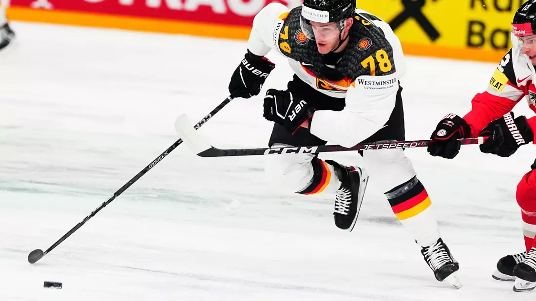 NHL-Profi Nico Sturm verstärkt das deutsche Eishockey-Nationalteam. - Bild: Pavel Golovkin/AP/dpa