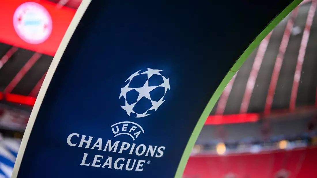 In der neuen Saison verändert sich der Modus der Champions League. - Bild: Tom Weller/dpa