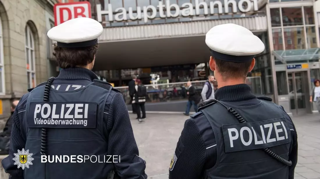 Bundespolizeidirektion München: Mit Handtasche gegen DB-Security / Personenkontrollen im Hauptbahnhof eskalieren - Bild: presseportal.de