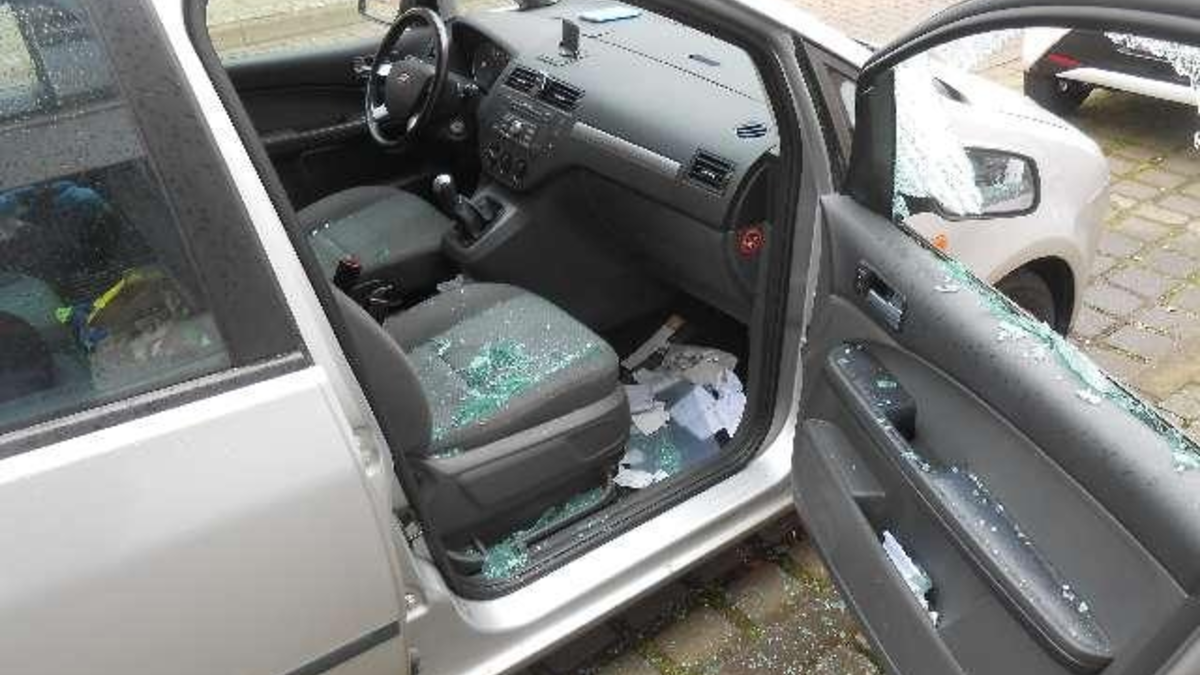 POL-NI: Pkw-Aufbrüche - Foto: presseportal.de