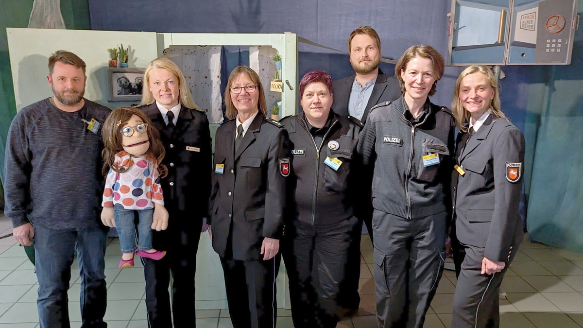 POL-GOE: 30. Symposium des Vereins zur Förderung der Methode Puppenspiel in der Verkehrs- und Kriminalprävention in Duderstadt eröffnet - Foto: presseportal.de
