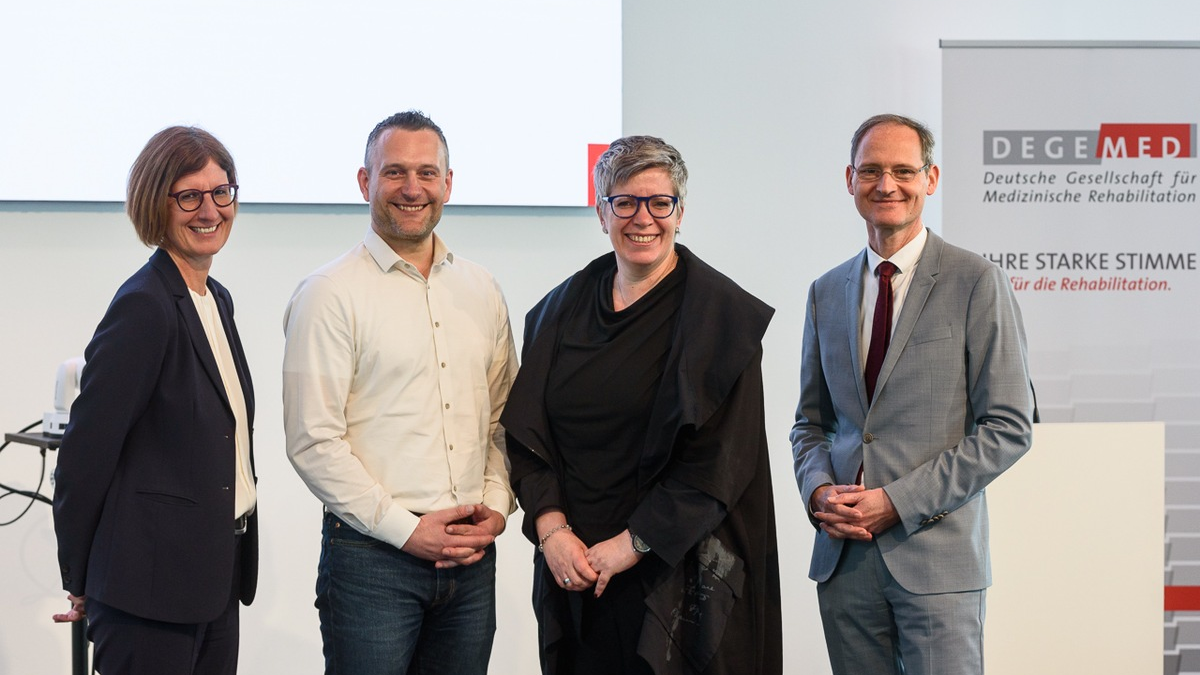 Vorsitzende der DEGEMED-Mitgliederversammlung im Amt bestätigt und neues Mitglied in den Vorstand gewählt - Foto: presseportal.de