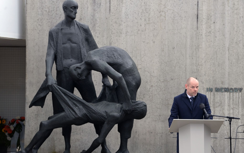 «Wir mussten Gästebücher austauschen beziehungsweise konnten sie nicht mehr auslegen, weil sie voll waren von Hassbotschaften», sagt der Direktor der Stiftung Brandenburgische Gedenkstätten, Axel Drecoll (Archivbild). - Foto: Soeren Stache/dpa-Zentralbild/POOL/dpa