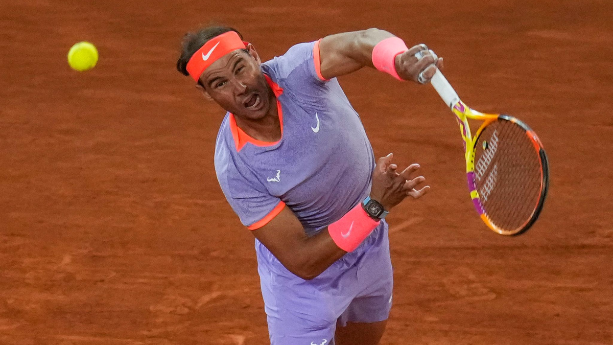 Rafael Nadal steht in Madrid in der dritten Runde. - Foto: Manu Fernandez/AP/dpa
