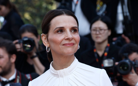 Schauspielerin Juliette Binoche berichtet über sexuelle Belästigung und übergriffiges Verhalten an Filmsets in den 1980er- und 1990er-Jahren. - Foto: Joel C Ryan/Invision/AP/dpa