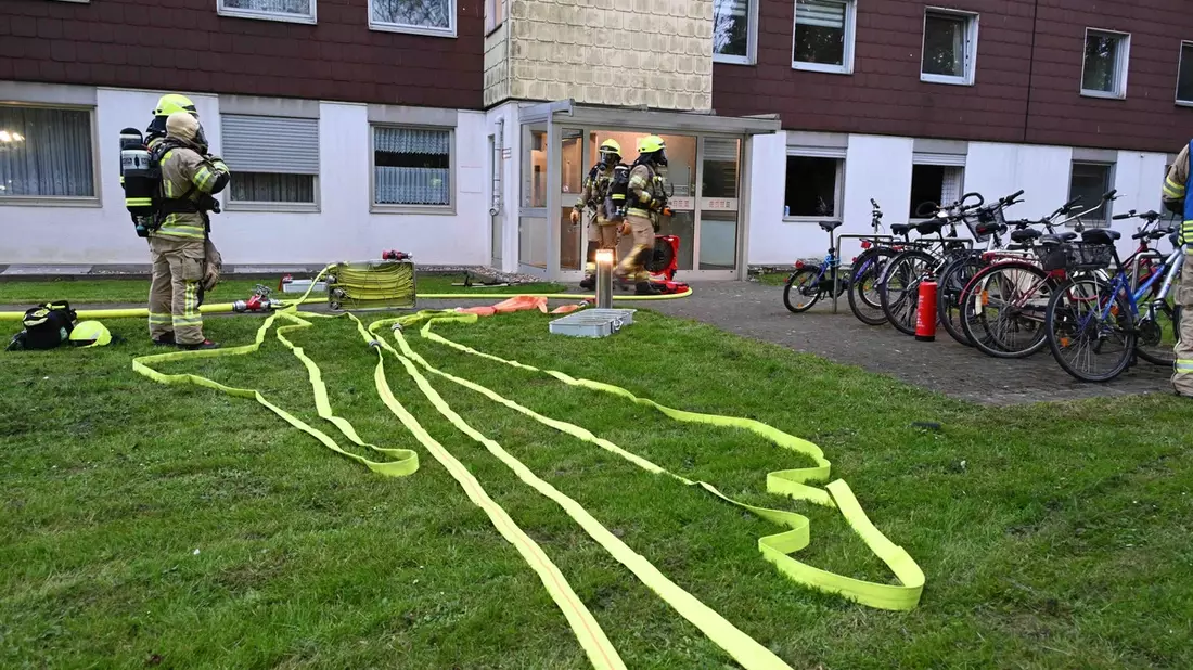 FW Pulheim: Küchenbrand im Mehrfamilienhaus - Bild: presseportal.de