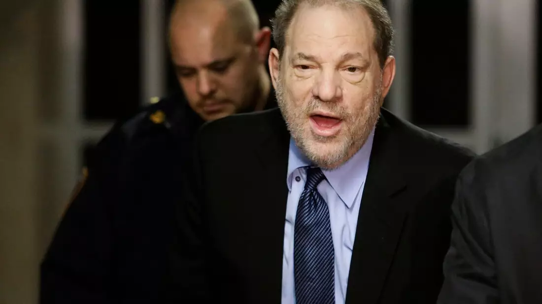 Harvey Weinstein war 2020 wegen Sexualdelikten zu 23 Jahren Haft verurteilt worden (Archivbild). - Bild: Frank Franklin Ii/AP/dpa