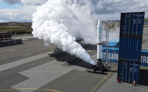 60 Kilometer in die Höhe will das Unternehmen HyImpulse die TrÀgerrakete SR75 schicken. - Foto: HyImpulse/dpa 60 Kilometer in die Höhe will das Unternehmen HyImpulse die TrÀgerrakete SR75 schicken. - Foto: HyImpulse/dpa