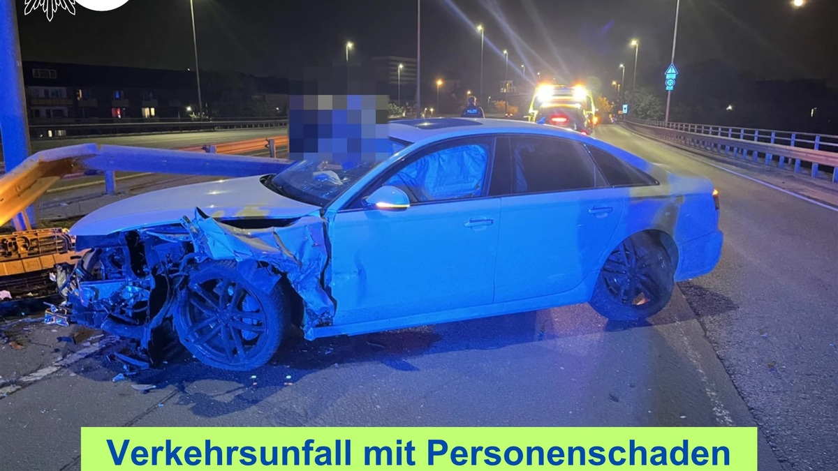 POL-DU: Altstadt: Audi kollidiert beim Überholvorgang mit Leitplanke - zwei Leichtverletzte - Foto: presseportal.de