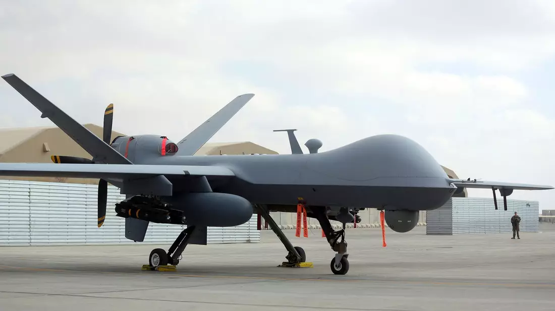 Eine US-amerikanische Drohne vom Typ MQ-9 (Archivbild). - Bild: Massoud Hossaini/MH/AP/dpa