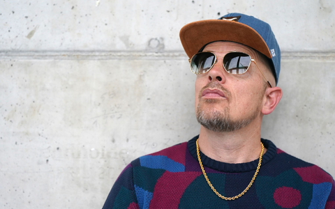 «Und ich finde es einfach nur wichtig, dass wir in einer Demokratie leben und das weiterhin bewahren und dass jeder seinen kleinen Teil dazu beiträgt, indem er wählen geht»: Musiker Jan Delay. - Foto: Marcus Brandt/dpa