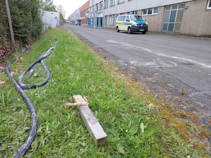 POL-HM: Hoher Schaden nach Diebstahl von ca. 80 Meter Kupferkabel - Zeugen gesucht - Foto: presseportal.de
