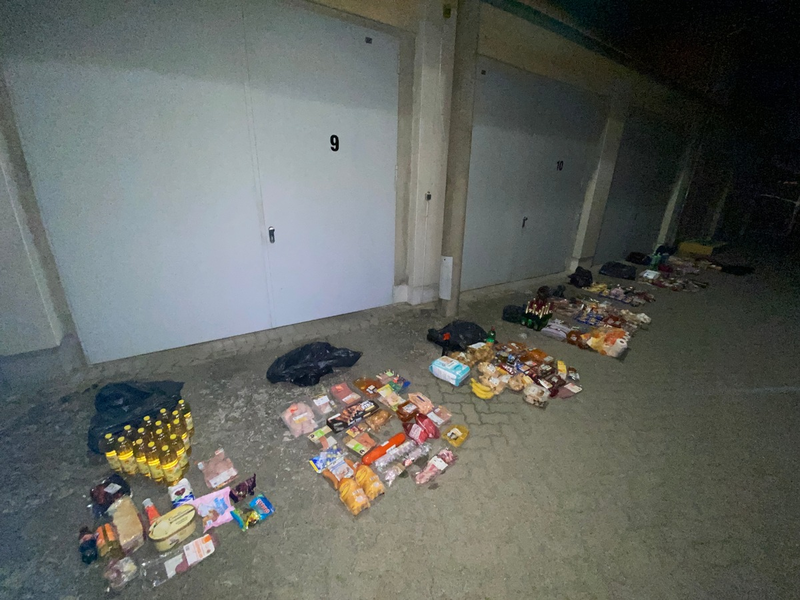 POL-NB: Ladendiebe mit säckeweisem Diebesgut gestellt - Foto: presseportal.de