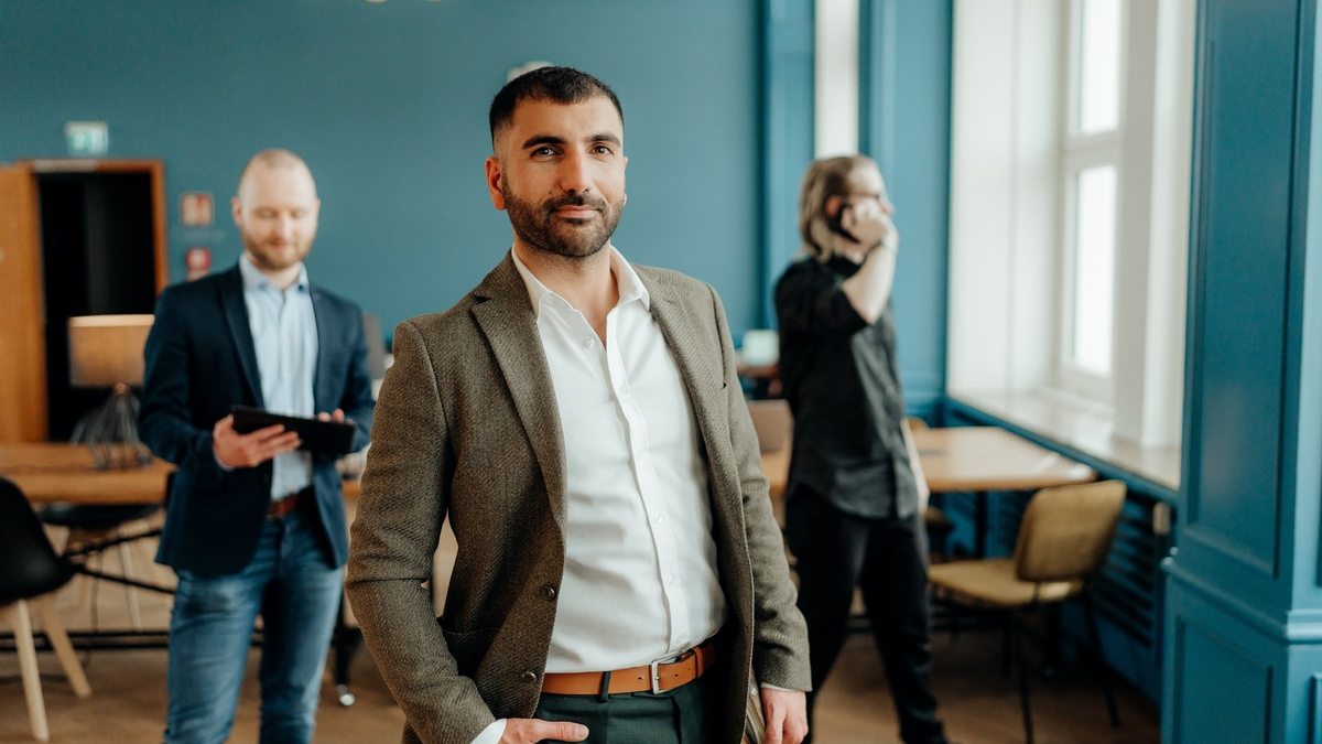 Atilla Eskicioglu von der EMR Unternehmensberatung GmbH: Der Experte für digitale Lösungen in der Gebäudedienstleistung - Foto: presseportal.de