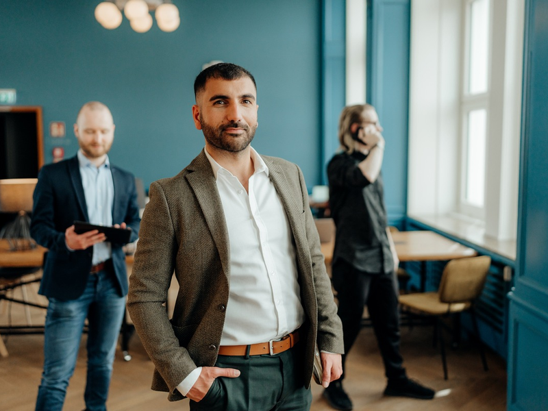 Atilla Eskicioglu von der EMR Unternehmensberatung GmbH: Der Experte für digitale Lösungen in der Gebäudedienstleistung - Foto: presseportal.de