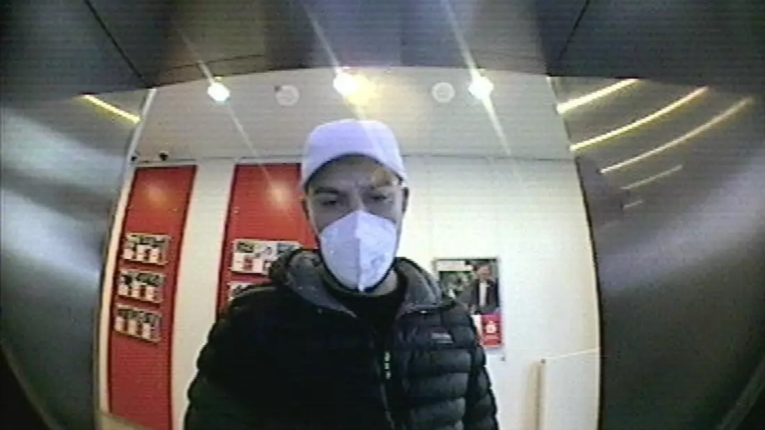 POL-AUR: Wittmund - Unbekannter hob Geld mit gestohlener Karte ab: Wer kann Hinweise geben? - Bild: presseportal.de