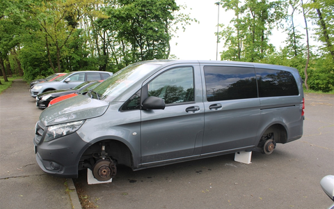 POL-SU: Räder von Kleintransporter gestohlen - Foto: presseportal.de