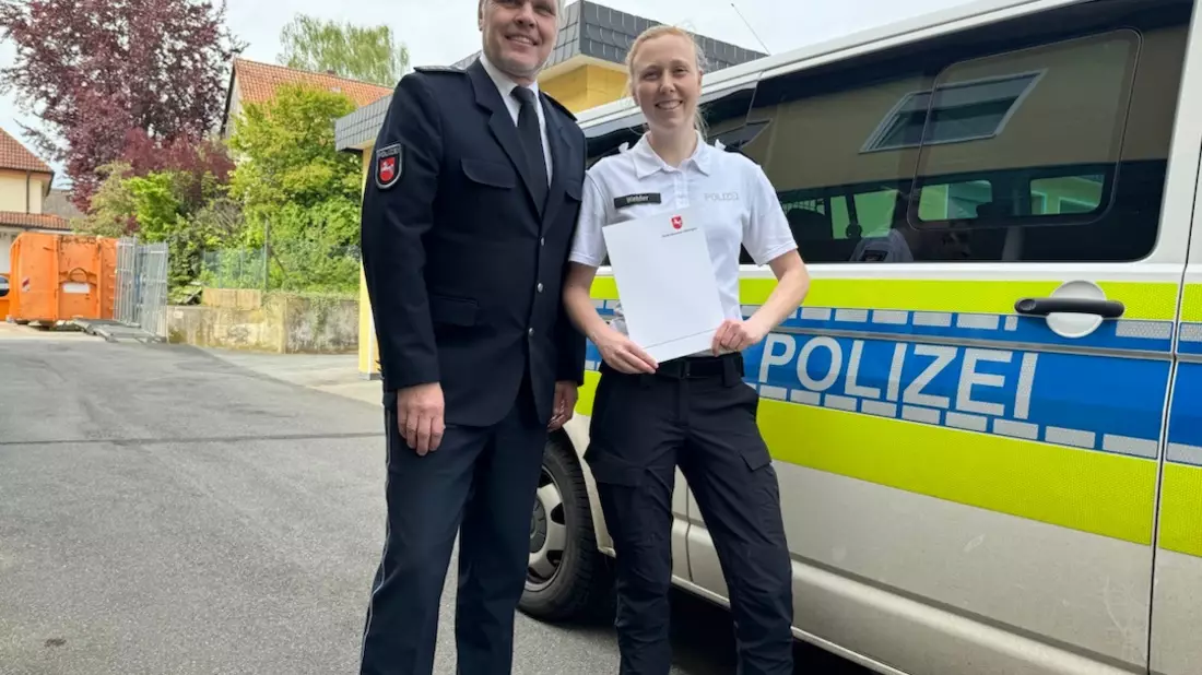 POL-HI: Neue Leiterin des Polizeikommissariats Elze offiziell in das Amt eingeführt- Polizeihauptkommissarin Kim Wehfer übernimmt die Funktion - Bild: presseportal.de