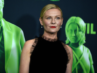 US-Schauspielerin Kirsten Dunst sorgt sich um ihre Kinder. - Foto: Richard Shotwell/AP/dpa