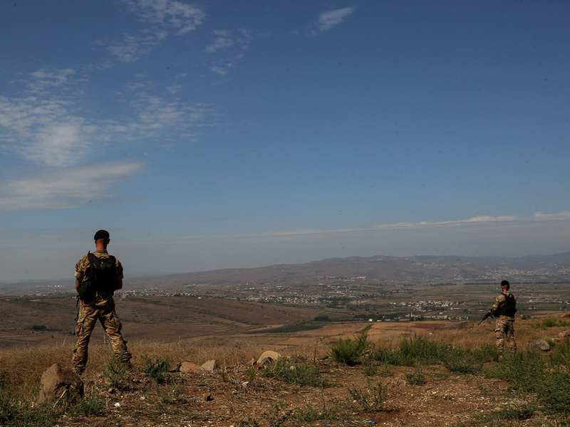 In das Gebiet von Wadi Khaled an der libanesisch-syrischen Grenze im Nordlibanon flüchten täglich Hunderte Menschen. - Foto: Marwan Naamani/dpa