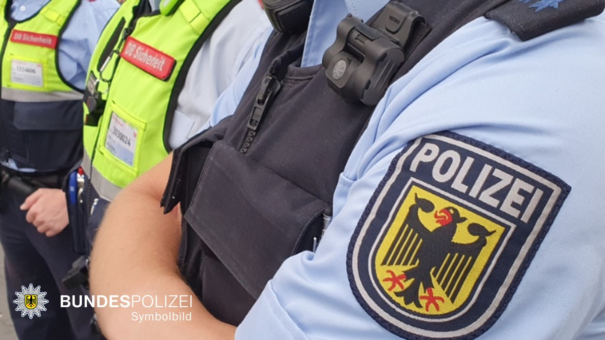 Bundespolizeidirektion München: Festnahme am Hauptbahnhof München / Polizeieinsatz nach Belästigung und Körperverletzung - Foto: presseportal.de