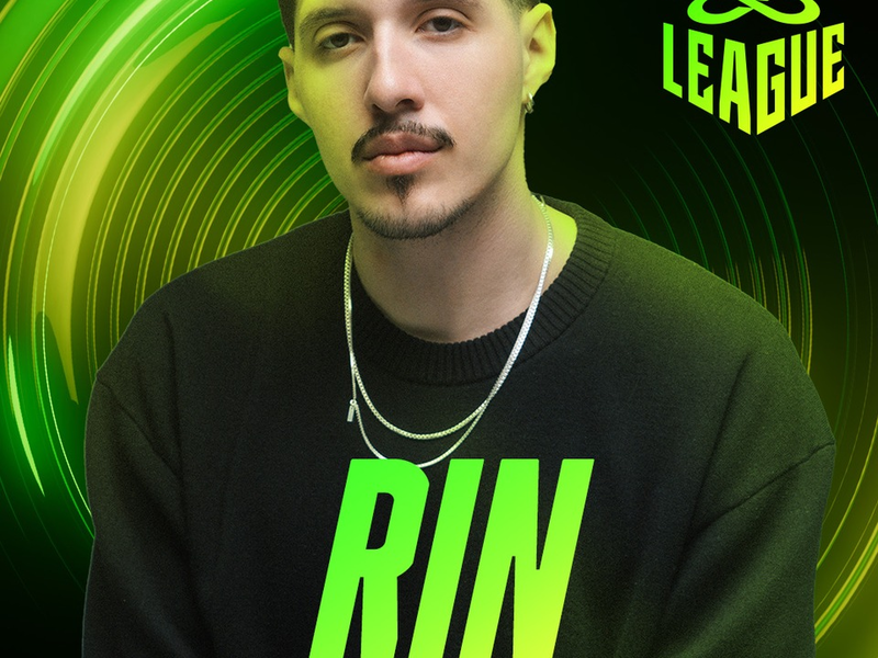 RIN als erster Live Music Act sowie Claudio Pizarro und Zé Roberto als erste Spieler des FC Bayern für die Infinity League von DAZN bestätigt - Foto: presseportal.de