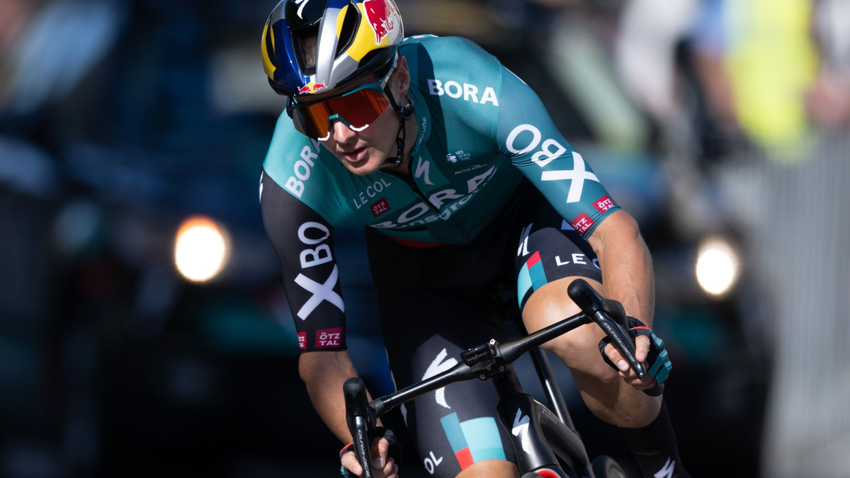 Auf dem Rad von Anton Palzer prangt bald ein Red-Bull-Logo. - Foto: Hendrik Schmidt/dpa