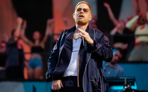 Wie bei «Zukunft Pink» lässt Fox auch beim neuen Song «Toast» wieder seine Liebe für Einflüsse von Dancehall und afrikanischem Amapiano-House klingen. - Foto: Christoph Schmidt/dpa