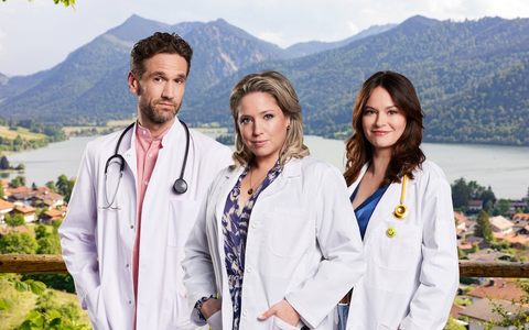 Oliver Franck Caroline Frier Diane Willems (v.l.) Die Landarztpraxis - Foto: Seven.One/Marc Rehbeck, presseportal.de