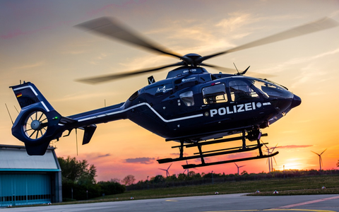 BPOLD 11: Gemeinsame Pressemitteilung: Seit zwei Jahrzehnten gehen Polizei Berlin und Bundespolizei gemeinsam mit dem Pirol in die Luft - Foto: presseportal.de