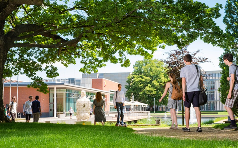 CHE Ranking: Top-Bewertungen für das Informatik-Studium am HPI - Foto: presseportal.de