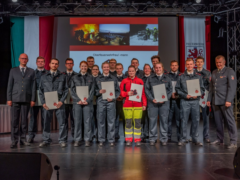 FW Ratingen: Feuerwehr Ratingen - Wehrversammlung 2024 ein voller Erfolg! - Foto: presseportal.de