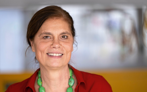 Für eine gesündere Ernährung stimmen die Rahmenbedingungen nicht - Sarah Wiener im Interview mit der Apotheken Umschau - Foto: presseportal.de