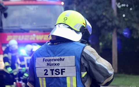 FW Hünxe: Rauchentwicklung löst Feuerwehreinsatz aus - Foto: presseportal.de