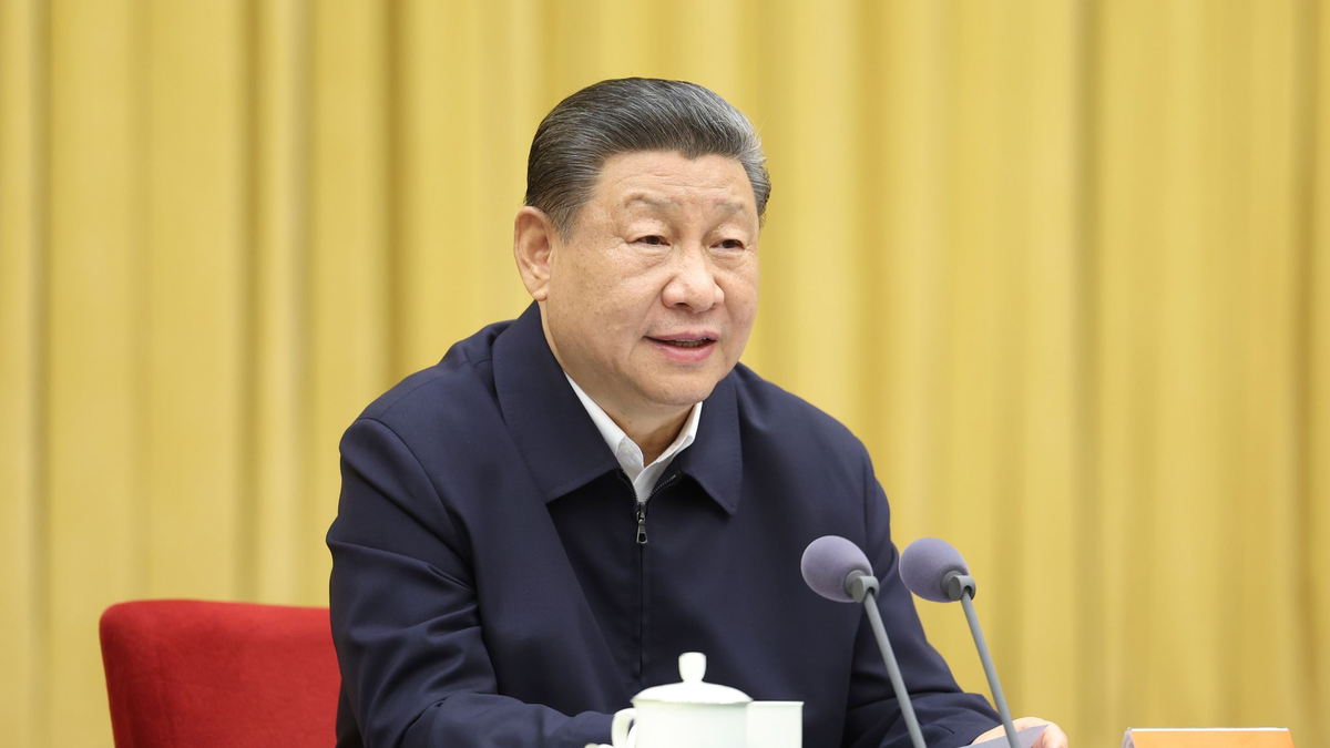 Chinas Staats- und Parteichef Xi Jinping hat seine Europareise begonnen. - Foto: Ju Peng/XinHua/dpa