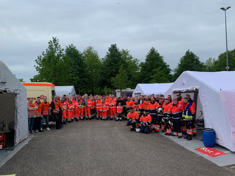 FW-MG: Aufbauübung des Behandlungsplatzes BHP-B 50 NRW - Foto: presseportal.de