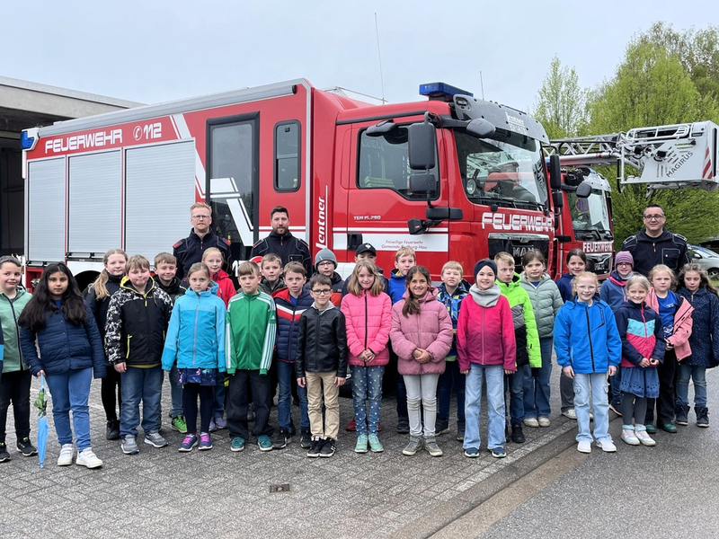 FW-KLE: Toller Projekttag der Grundschule Hasselt mit der Freiwilligen Feuerwehr Bedburg-Hau - Foto: presseportal.de