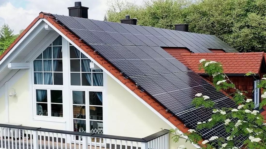 ADAC SE und LichtBlick starten Solar-Kooperation für nachhaltige Energieversorgung und Mobilität - Bild: presseportal.de
