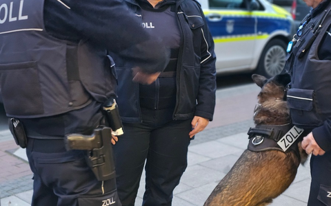 HZA-DU: Hauptzollamt Duisburg - Jahresstatistik 2023 - Foto: presseportal.de