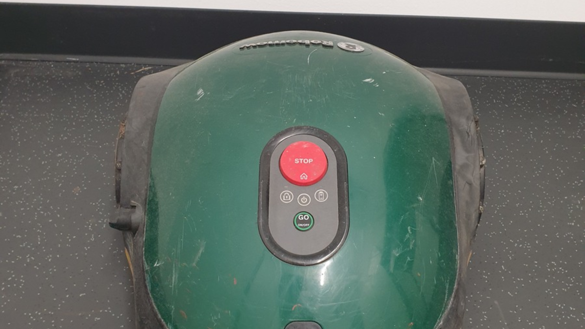 POL-ST: Ibbenbüren, zugelaufener Rasenmähroboter Polizei sucht rechtmäßigen Eigentümer - Foto: presseportal.de