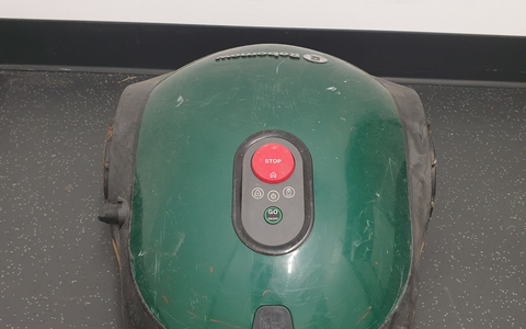 POL-ST: Ibbenbüren, zugelaufener Rasenmähroboter Polizei sucht rechtmäßigen Eigentümer - Foto: presseportal.de