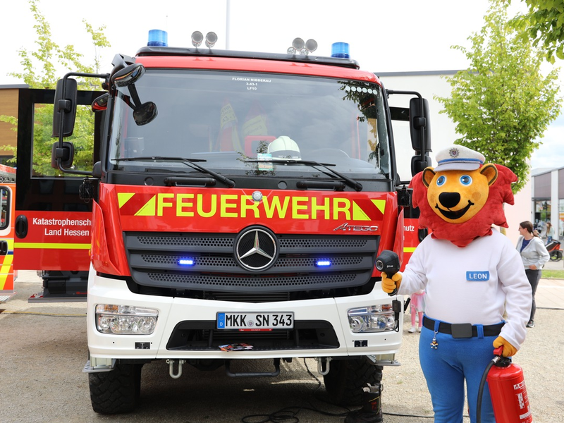 POL-OF: Innenminster Roman Poseck verleiht KOMPASS-Sicherheitssiegel an die Stadt Nidderau - Foto: presseportal.de