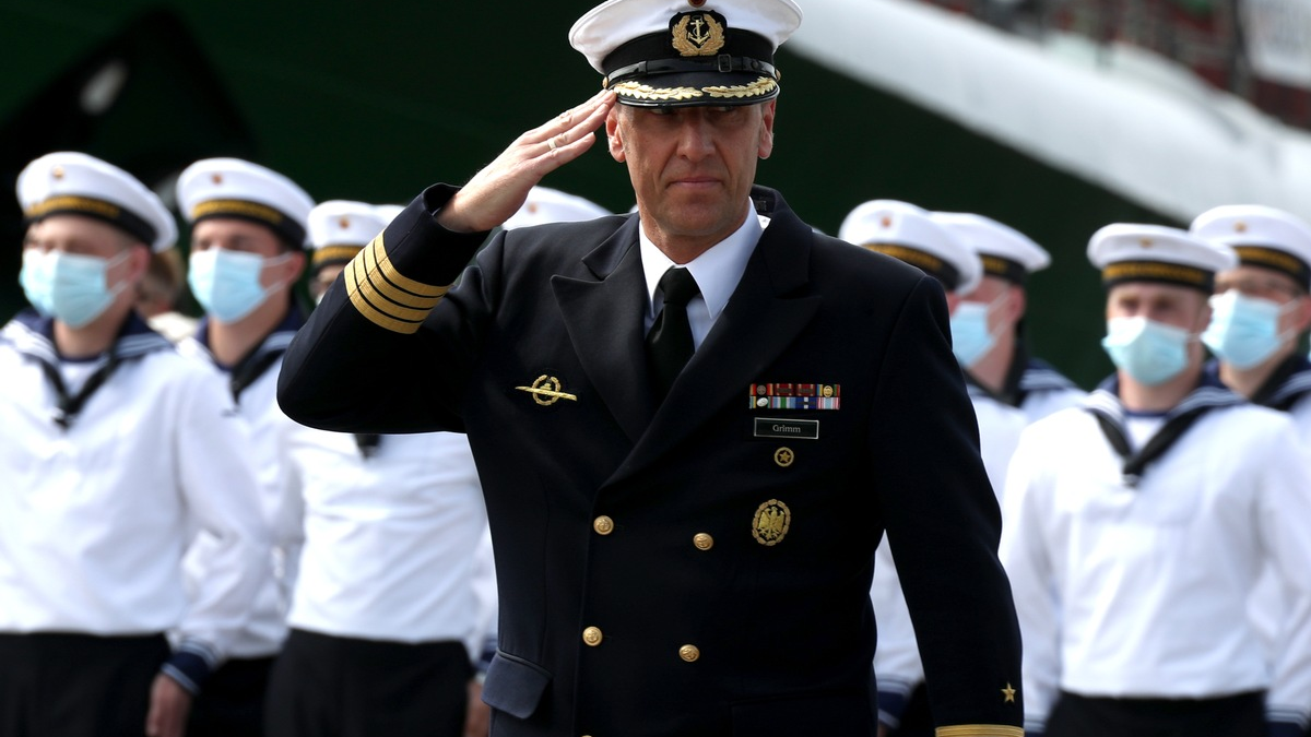 Neuer Kommandeur für die Marineoperationsschule in Bremerhaven - Foto: presseportal.de